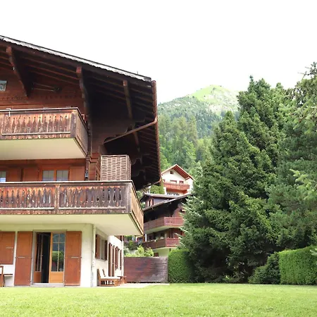 Apartment Petit Pre A