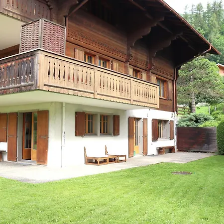 Apartment Petit Pre A