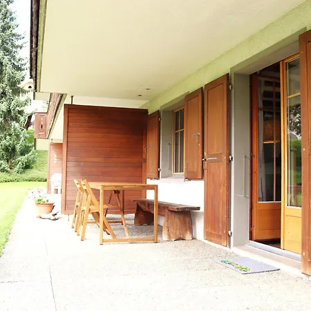 Petit Pre A Chateau-d'Oex